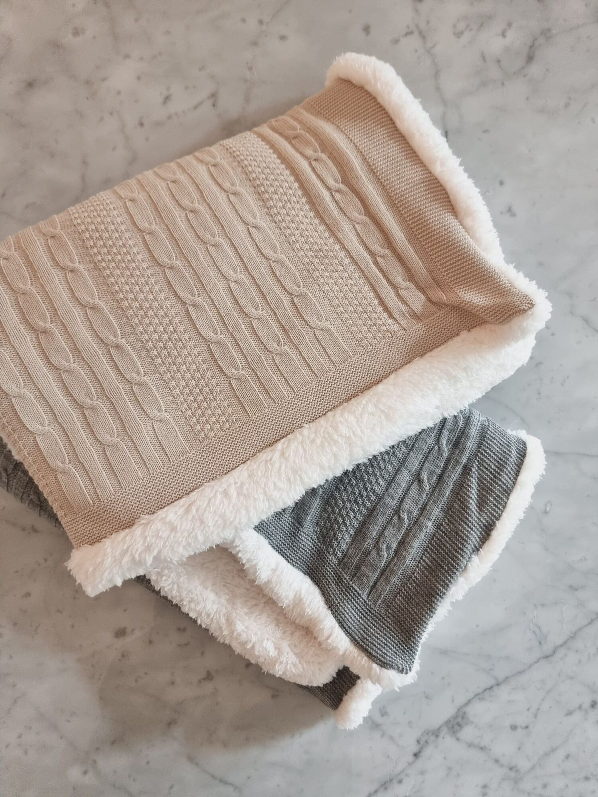 Manta Trenzada con corderito